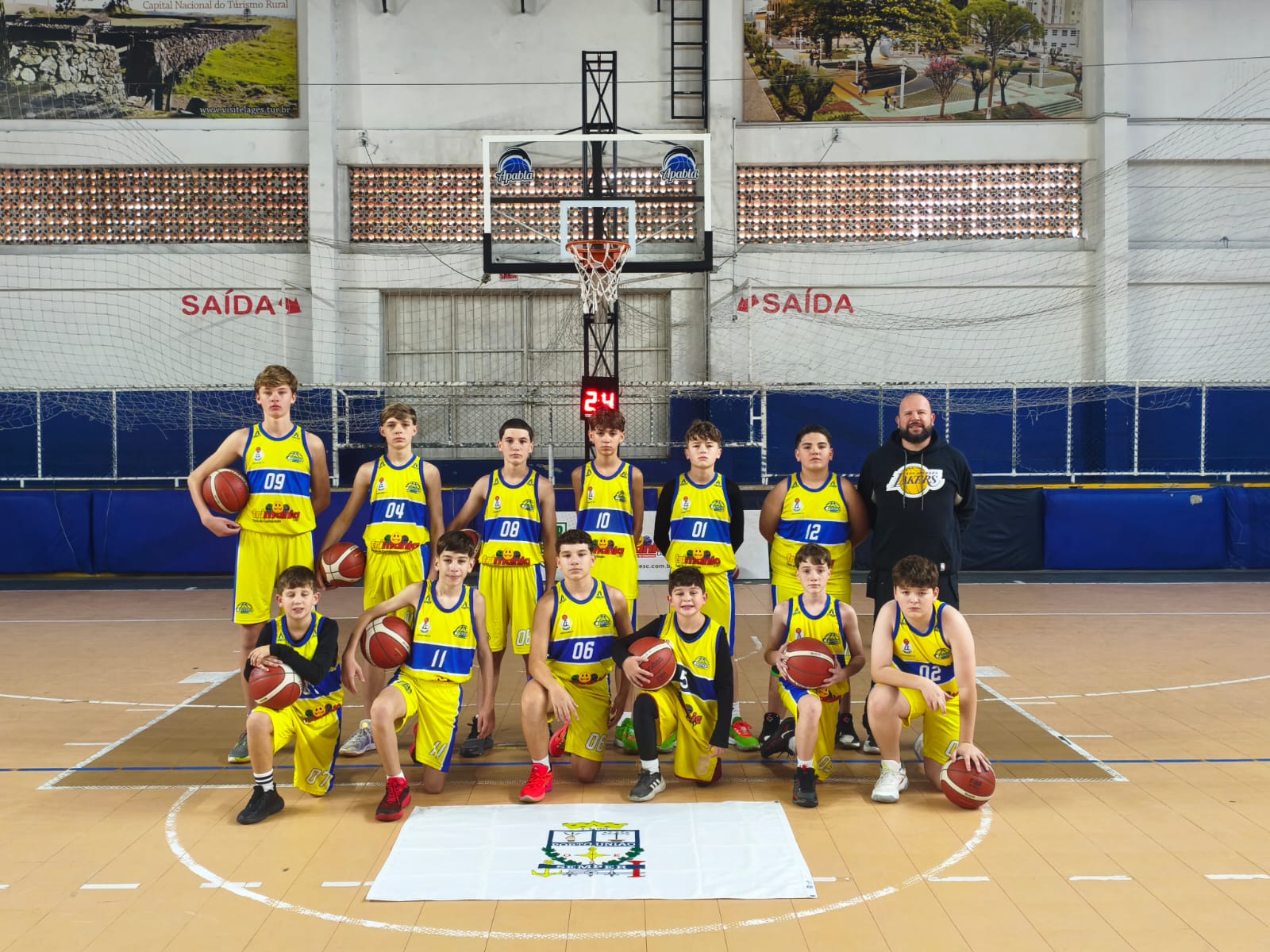 Porto União estreia com duas goleadas e lidera a Liga Serrana Sub-13 de basquete